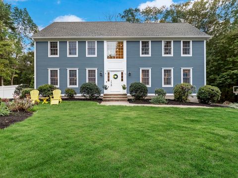 53 Old Cart Way North Andover MA 01845