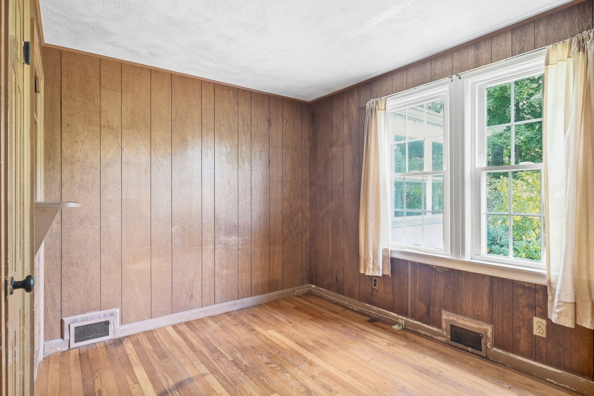 104 Whittum Avenue, Springfield, MA, 104 Whittum Avenue, Springfield, MA Photo #19