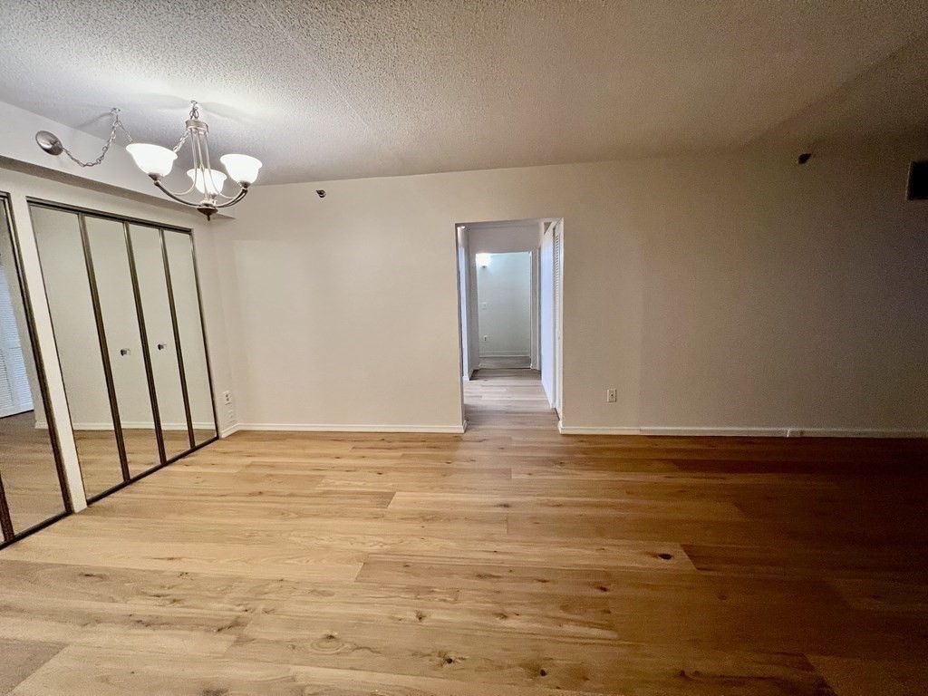 1731 Beacon 615