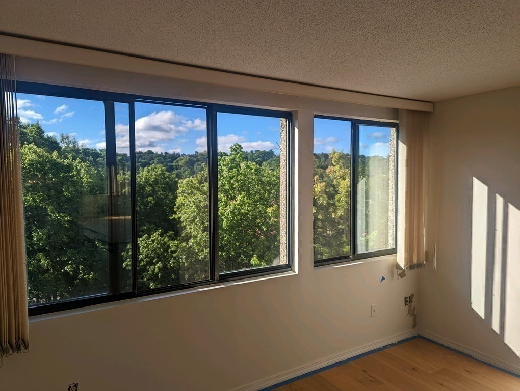 1731 Beacon 615