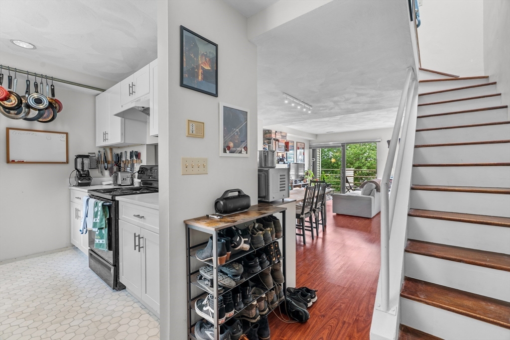 194-A Allston St 2