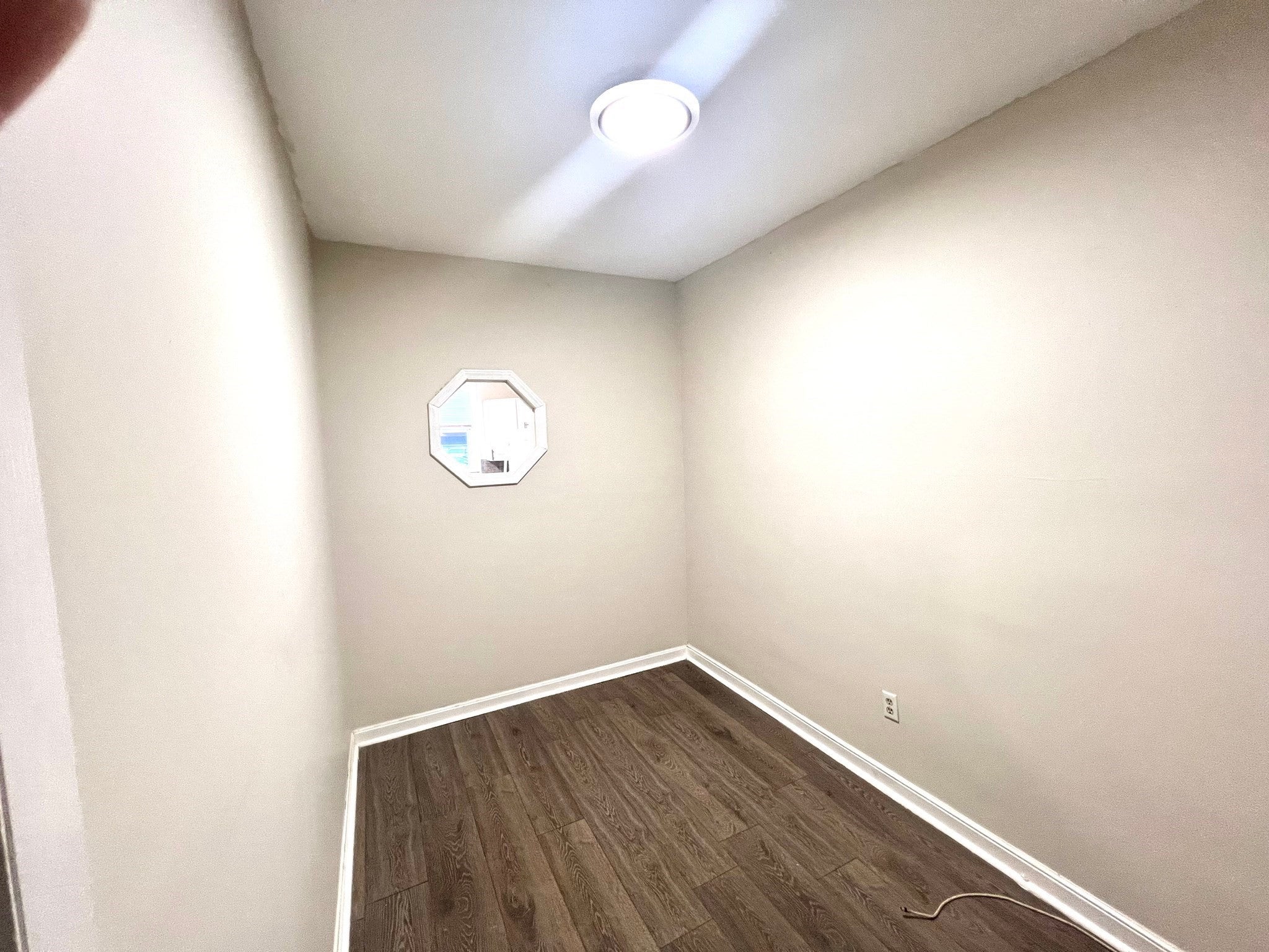 483 Shirley St. 6A