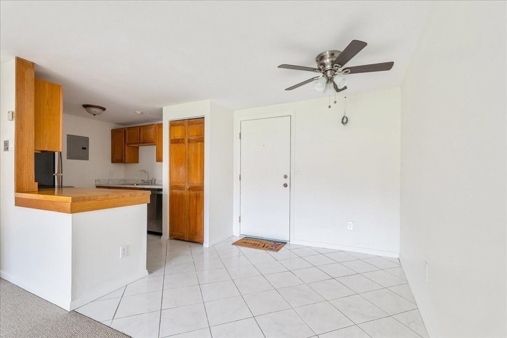 135 Grove St 120