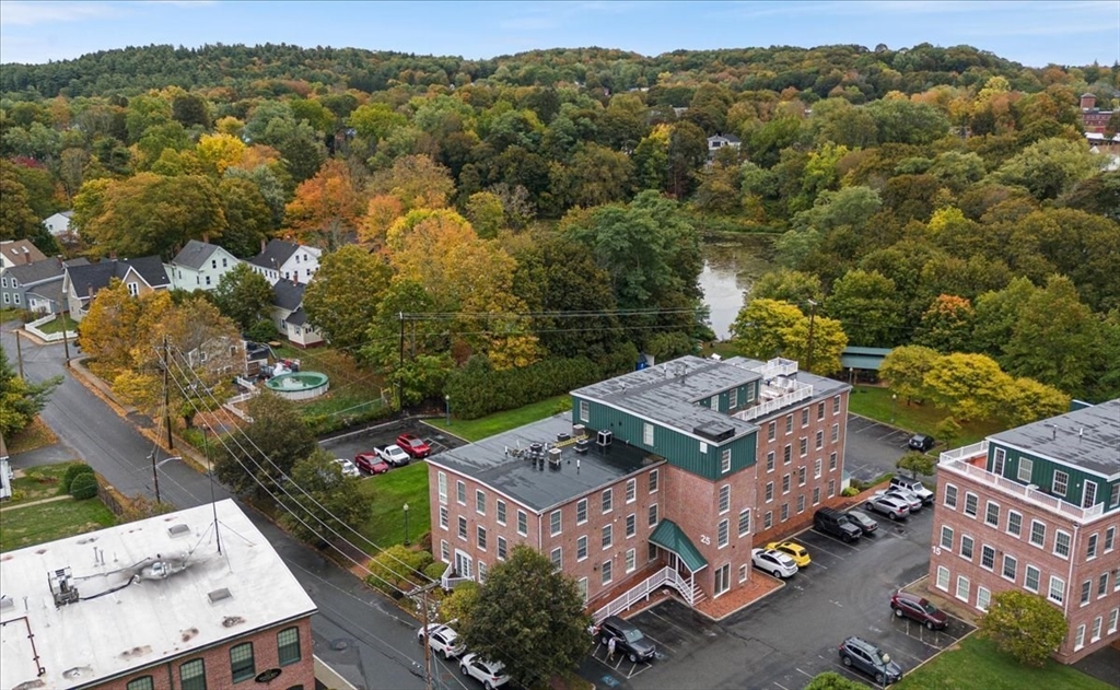 25 Cedar St. 4