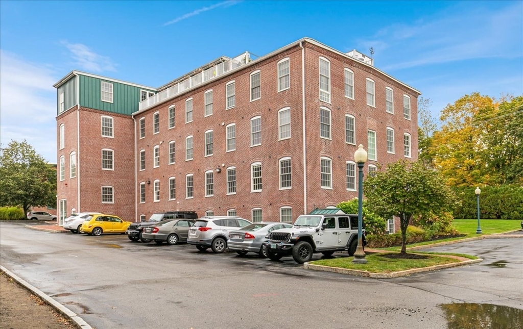 25 Cedar St. 4