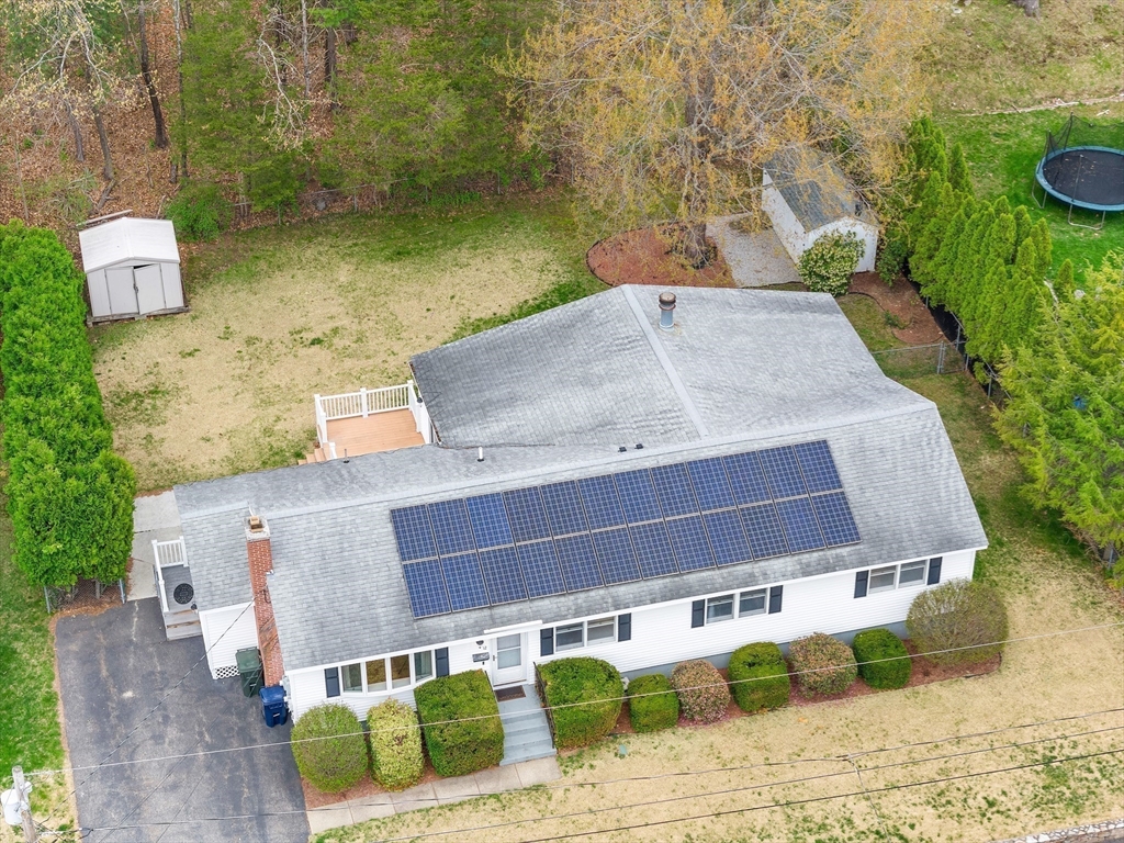 12 Helen Drive