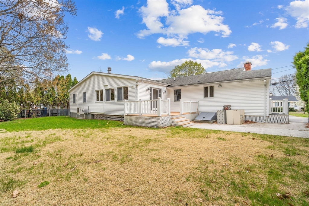 12 Helen Drive