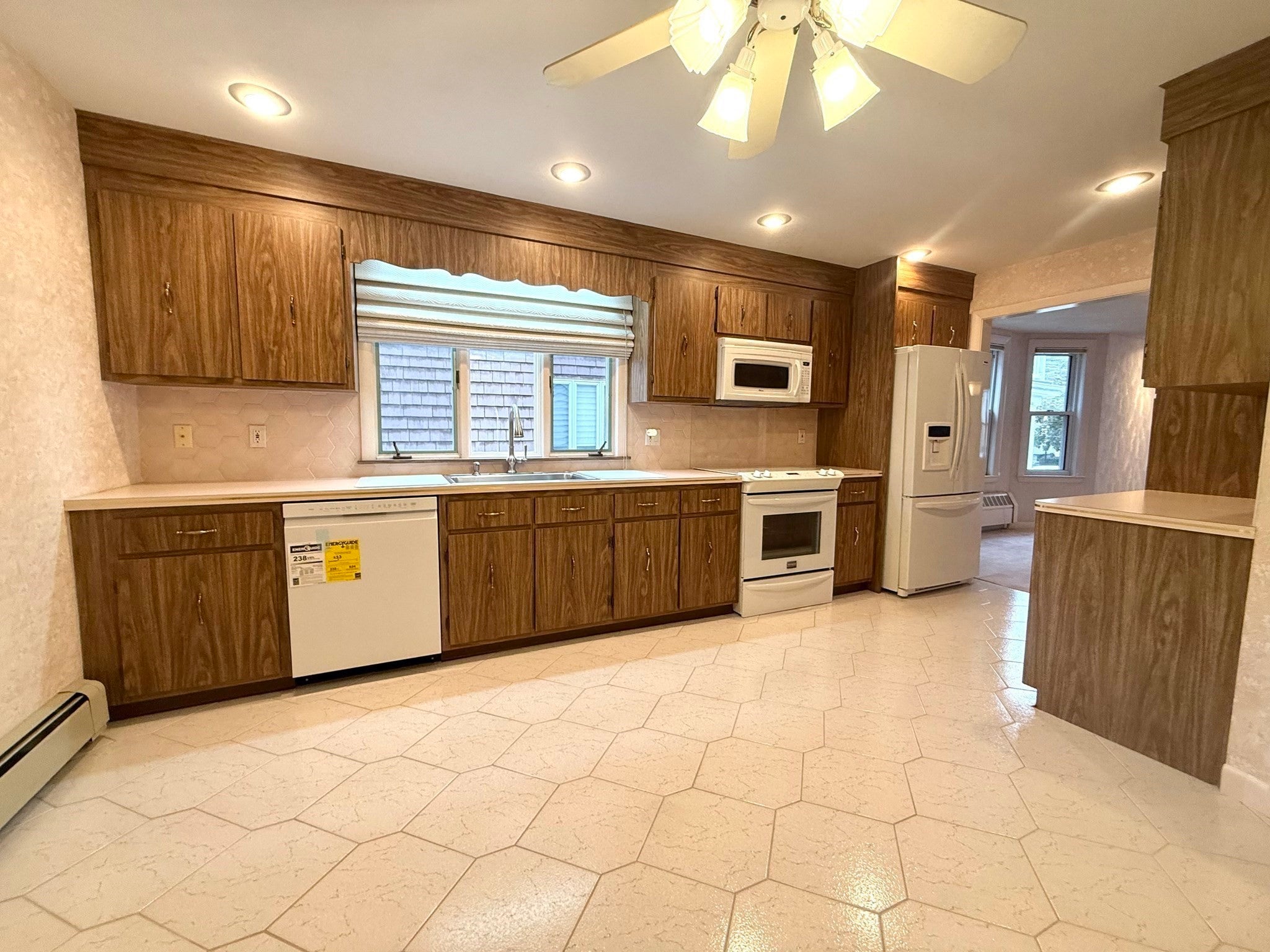 105 Princeton St #1, Medford, MA, 105 Princeton St #1, Medford, MA Photo #4