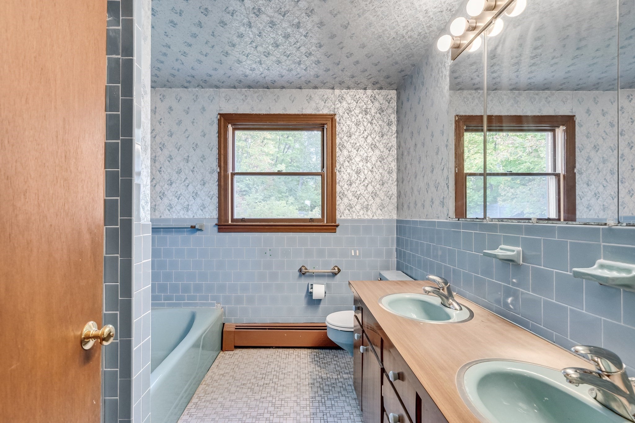 143 Withington Rd, Newton, MA Photo #22