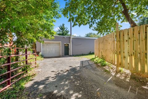 50-1/2 Dalton Ave Pittsfield MA 01201