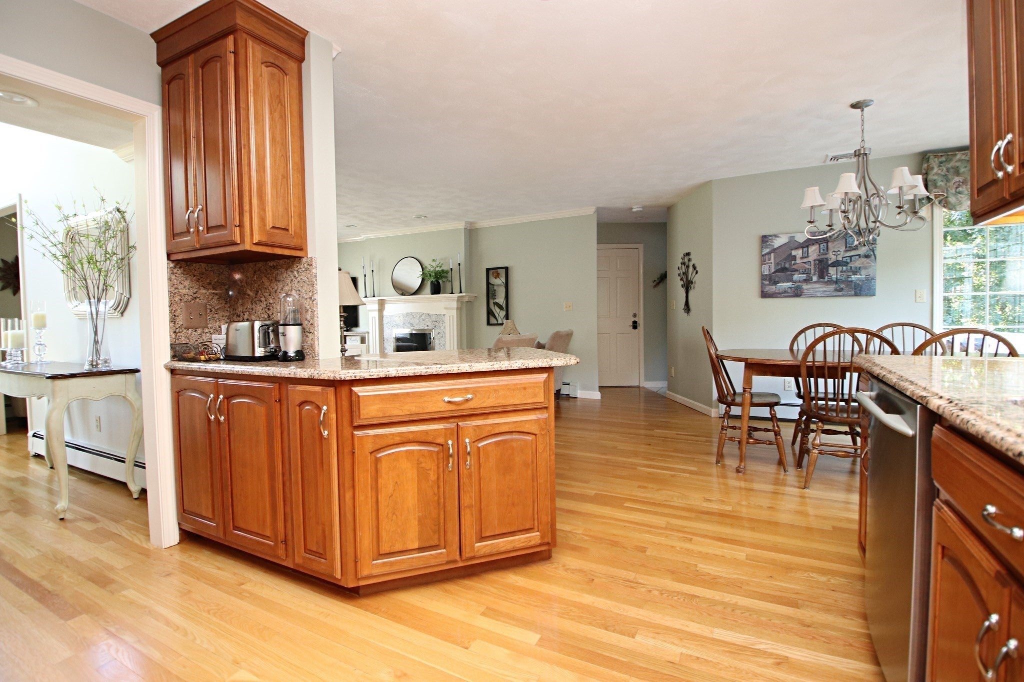 33 Sanders Drive, Saugus, MA, 33 Sanders Drive, Saugus, MA Photo #12