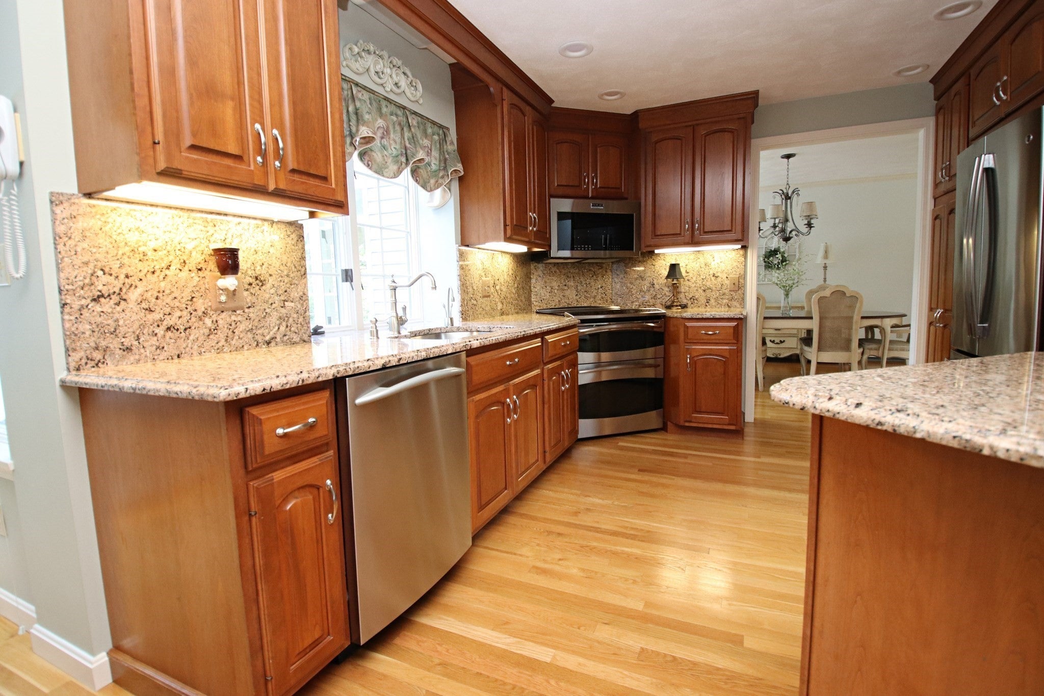 33 Sanders Drive, Saugus, MA, 33 Sanders Drive, Saugus, MA Photo #9