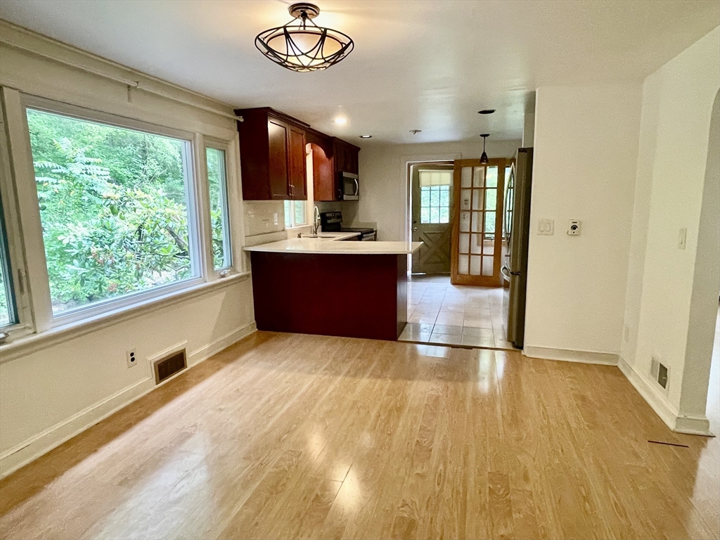 6 Overlook Drive