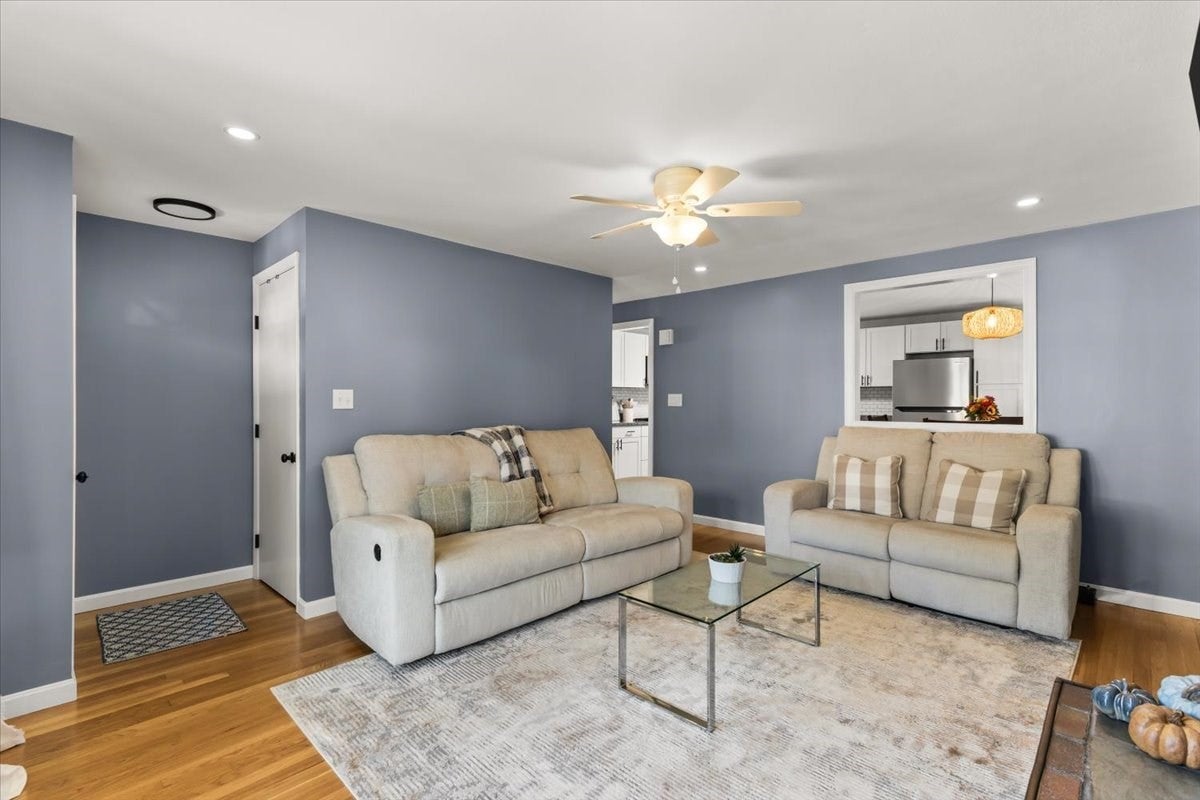 109 Lincoln Rd, Rockland, MA Photo #11