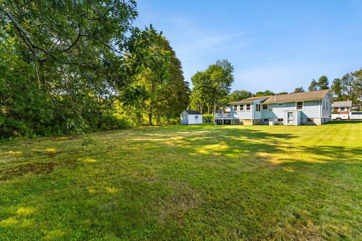 109 Lincoln Rd, Rockland, MA Photo #6