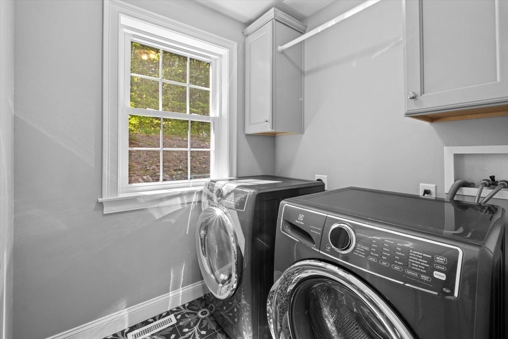 14 Houghton Farm Ln, Bolton, MA, 14 Houghton Farm Ln, Bolton, MA Photo #18