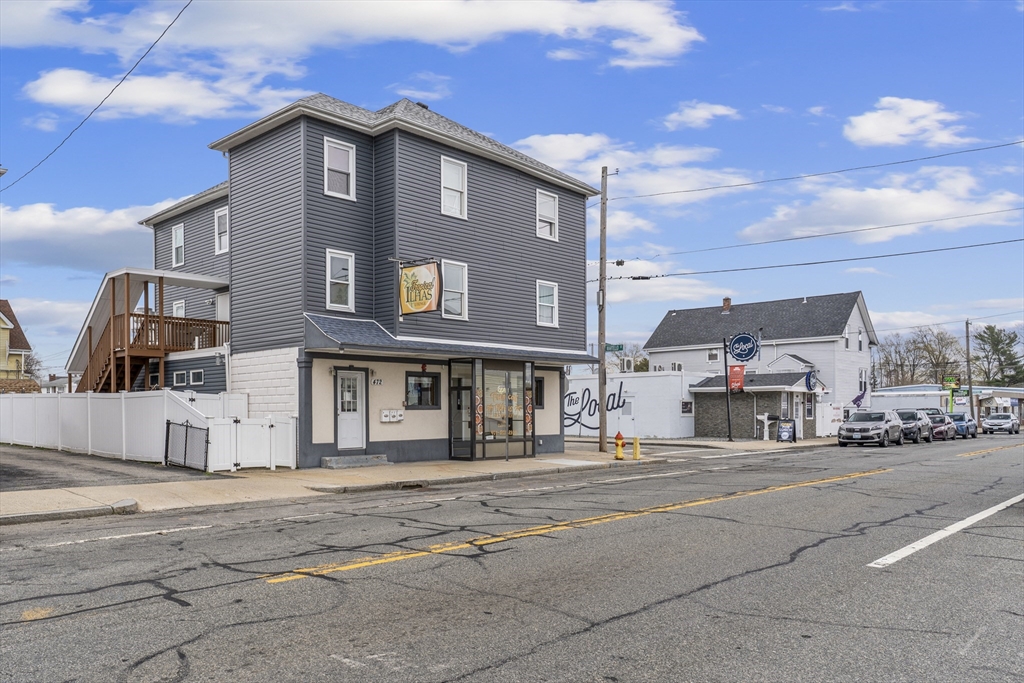 472 Waterman Ave