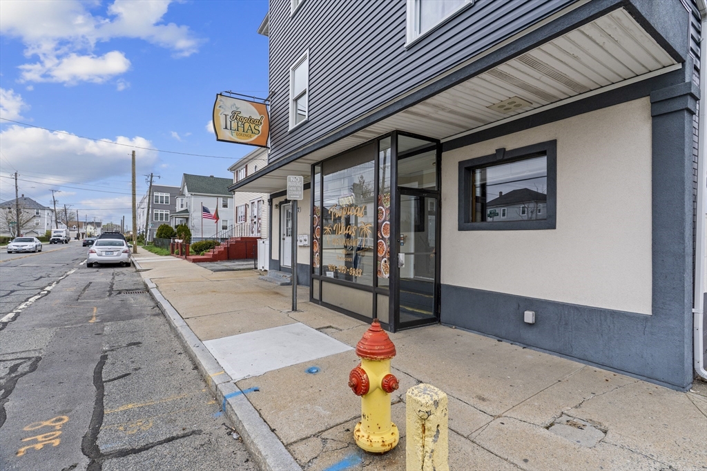 472 Waterman Ave