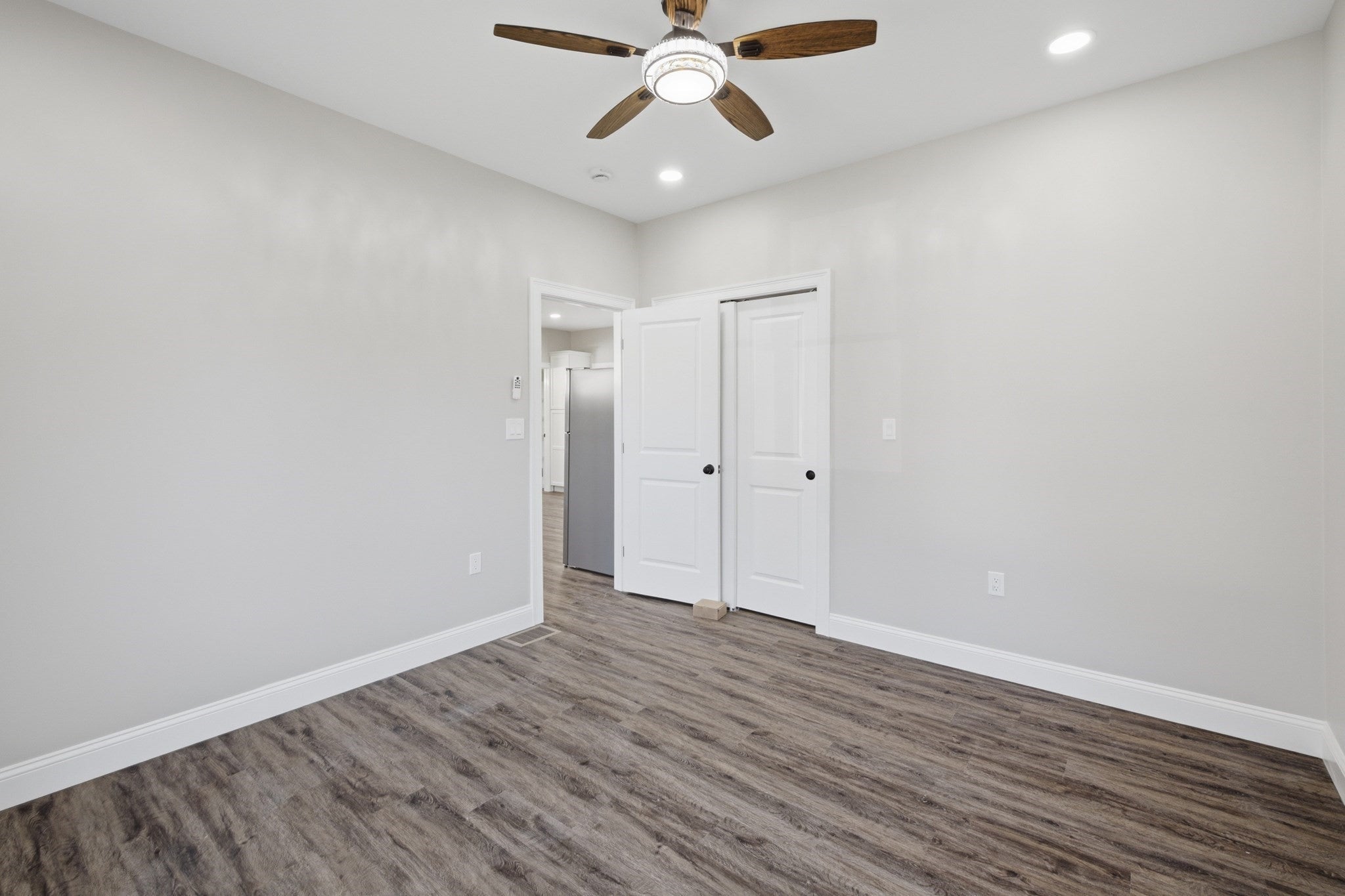 44A Topsfield Cir, Shrewsbury, MA Photo #13
