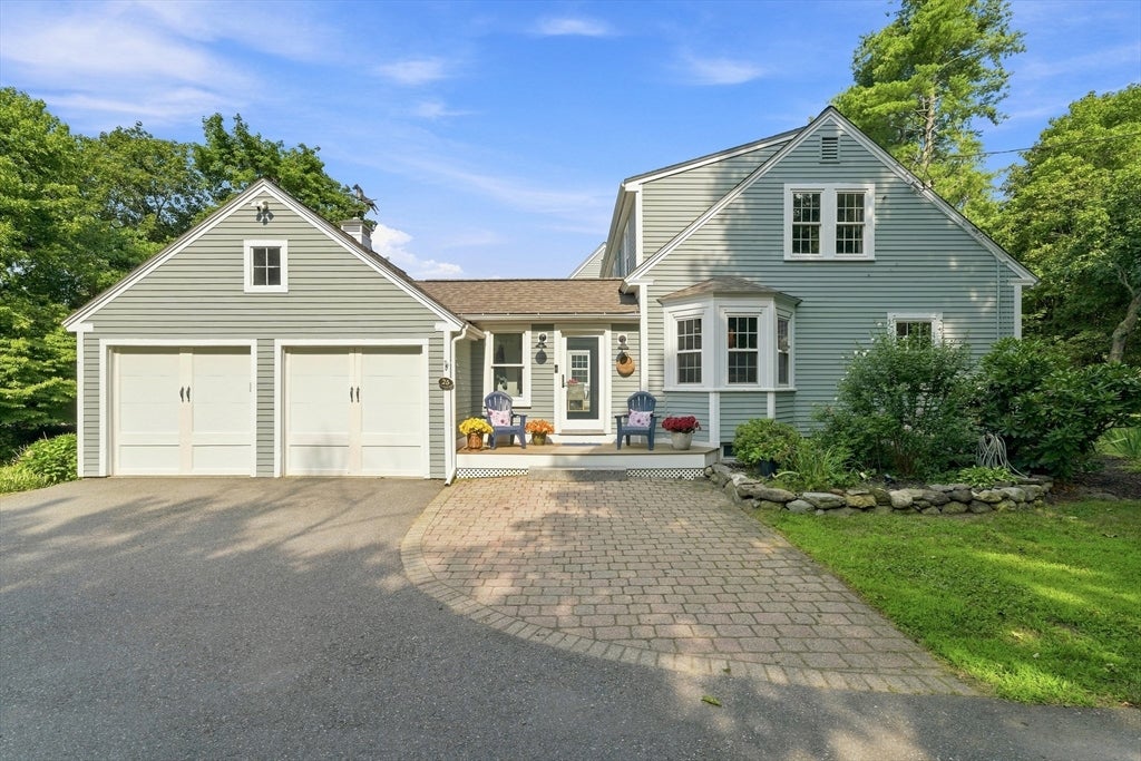 26 Concord Rd, Acton, MA, 26 Concord Rd, Acton, MA Photo #2