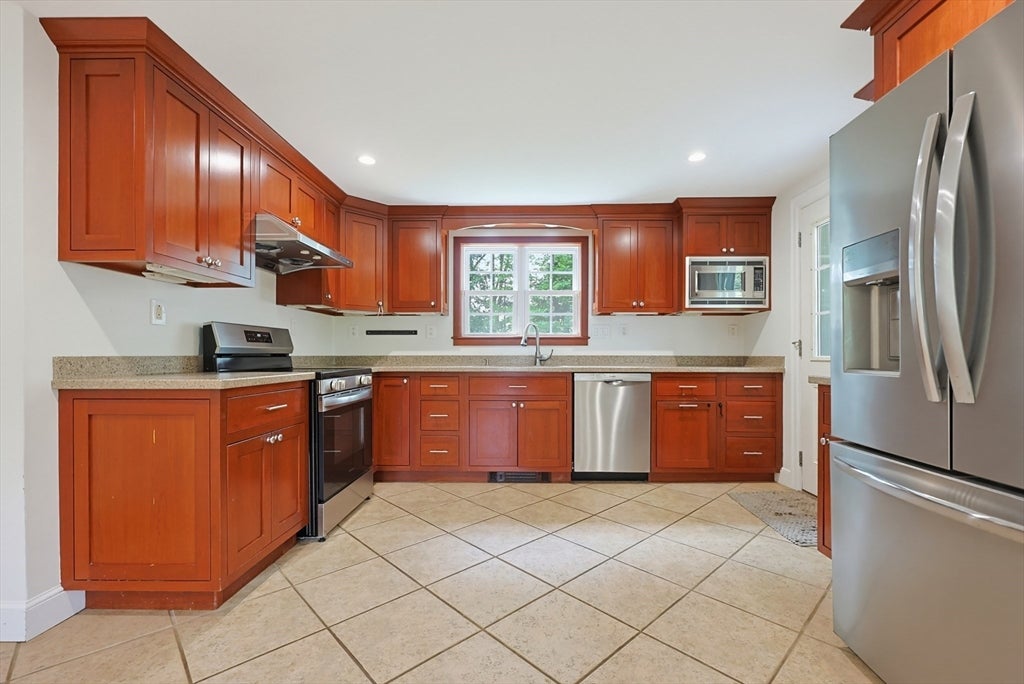 50 Rustic Rd, Walpole, MA, 50 Rustic Rd, Walpole, MA Photo #22