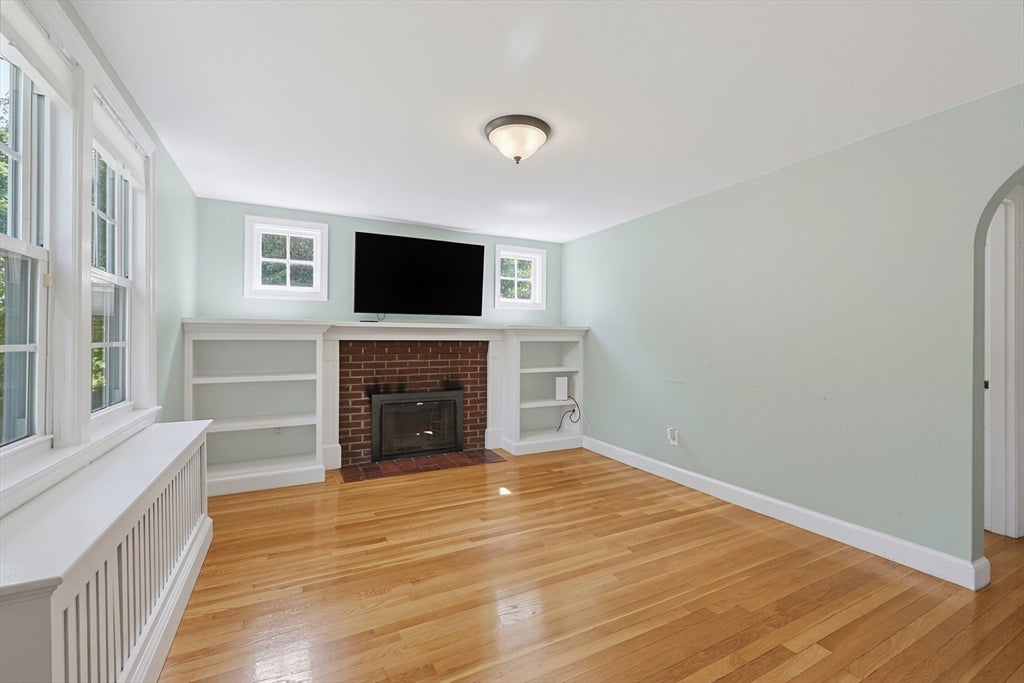 50 Rustic Rd, Walpole, MA, 50 Rustic Rd, Walpole, MA Photo #3