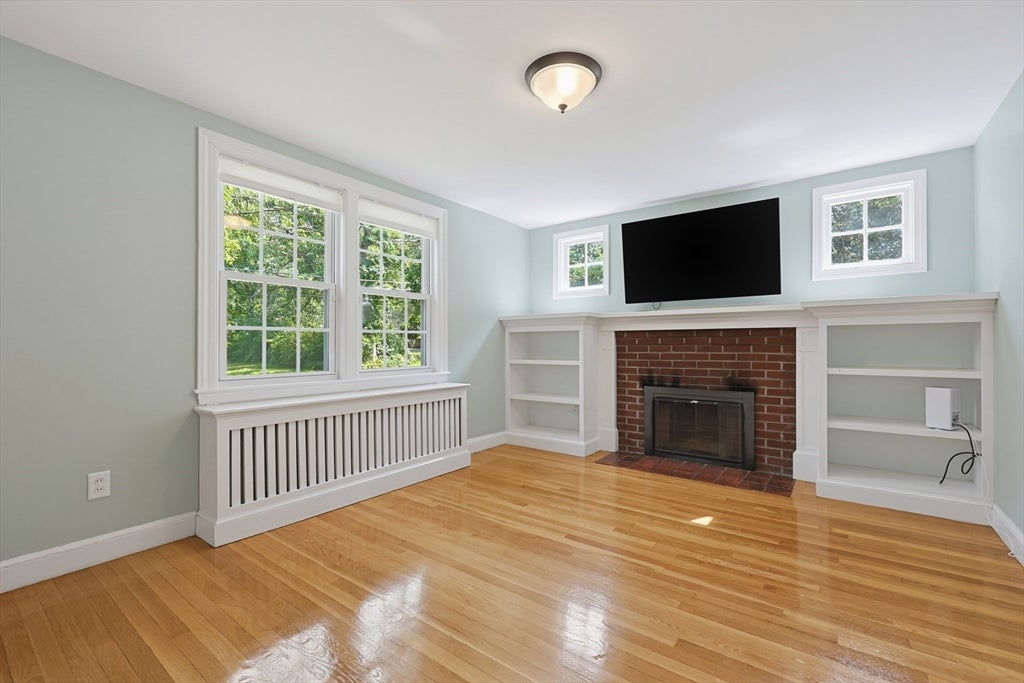 50 Rustic Rd, Walpole, MA, 50 Rustic Rd, Walpole, MA Photo #4