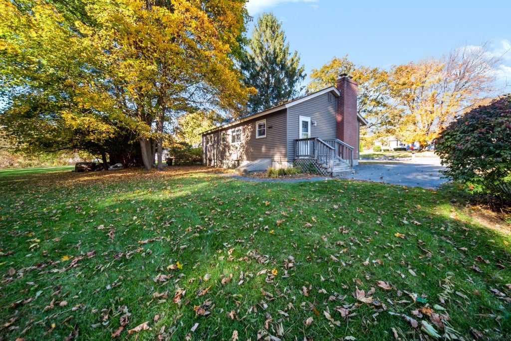 Photo of 18 Meadow Ln, Lunenburg, MA 01462 (MLS # 73595368)