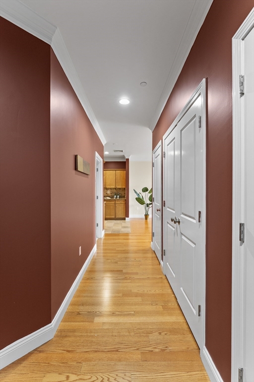 142 Bigelow St 304