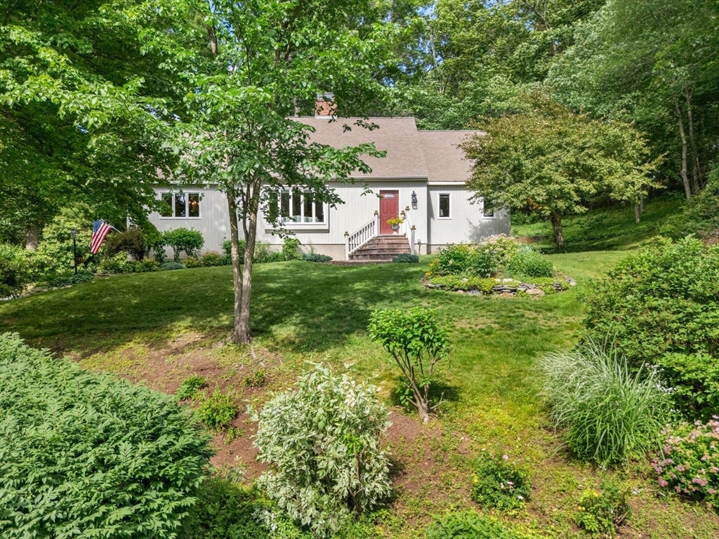 25 Greenwood East Lane