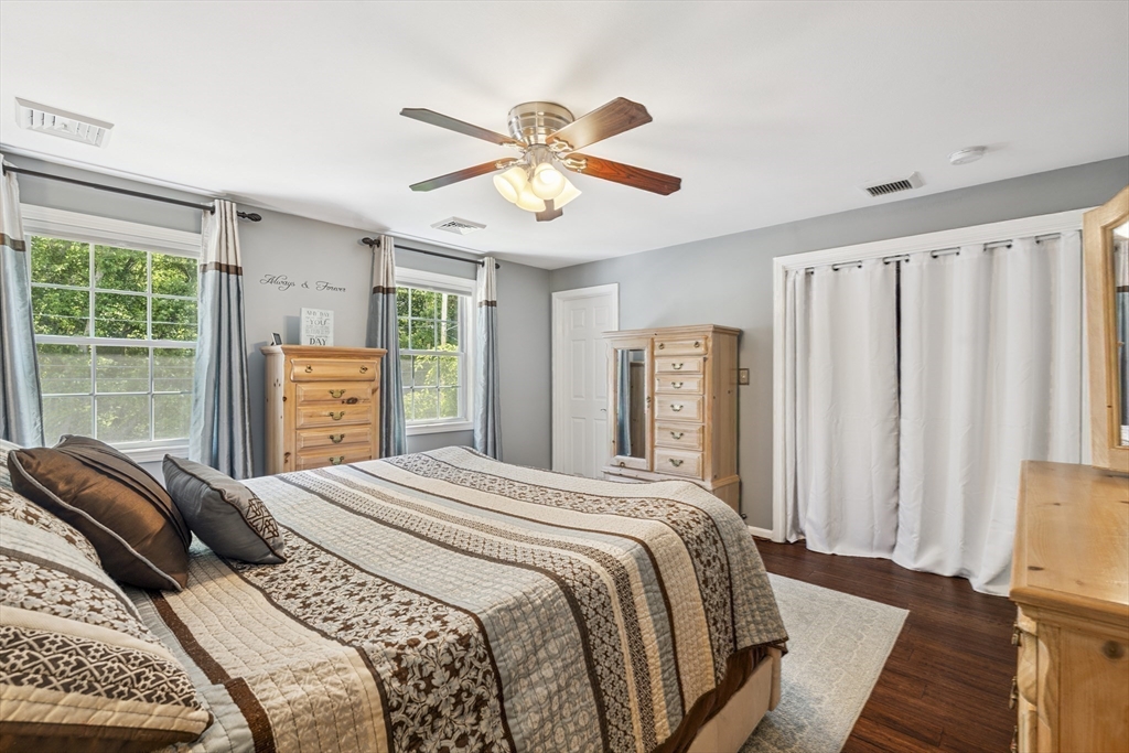 Methuen, Massachusetts 01844, United States, 4 Bedrooms Bedrooms, ,3 BathroomsBathrooms,Residential,Active,167349