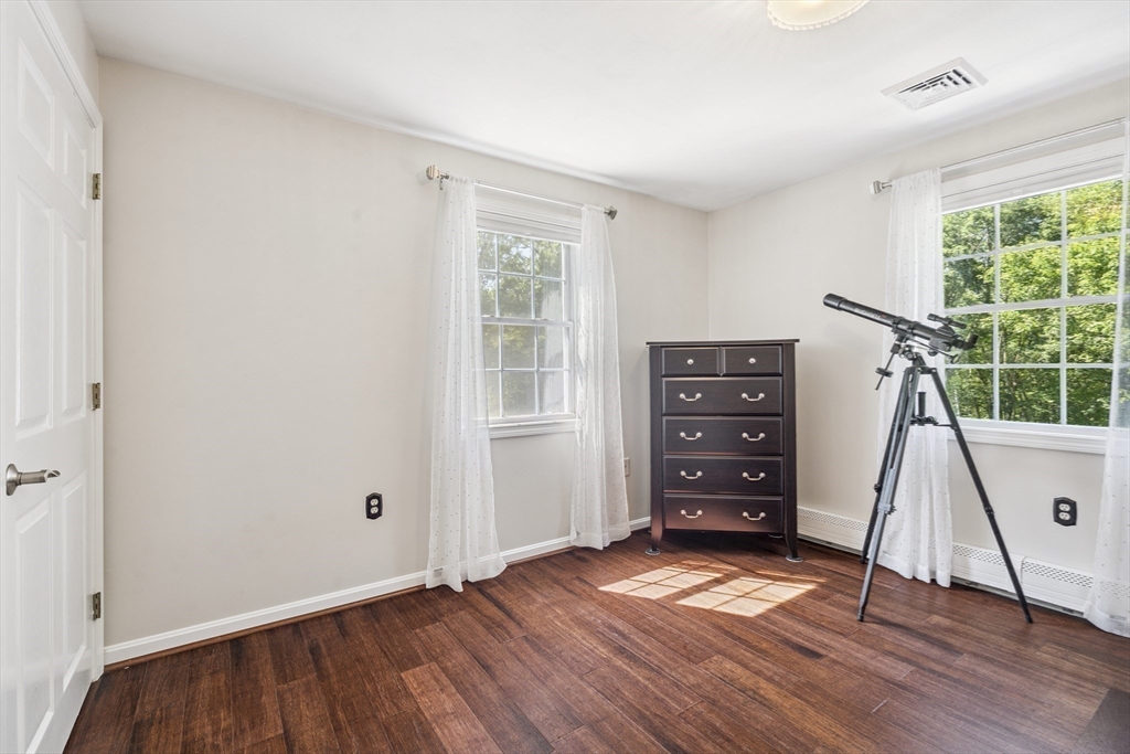 Methuen, Massachusetts 01844, United States, 4 Bedrooms Bedrooms, ,3 BathroomsBathrooms,Residential,Active,167349