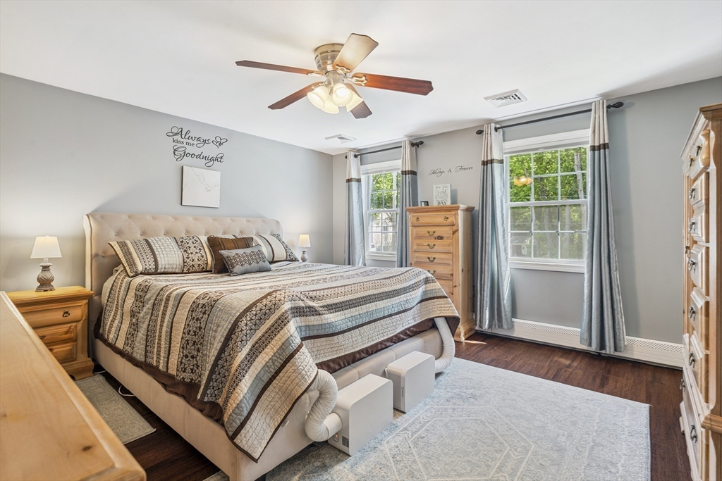 Methuen, Massachusetts 01844, United States, 4 Bedrooms Bedrooms, ,3 BathroomsBathrooms,Residential,Active,167349