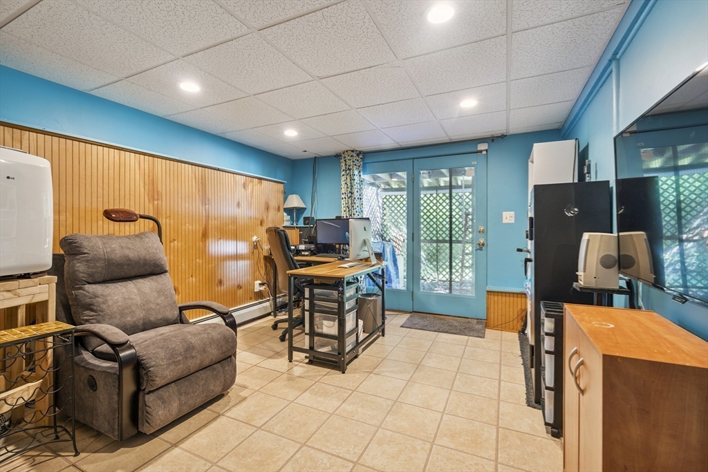 Methuen, Massachusetts 01844, United States, 4 Bedrooms Bedrooms, ,3 BathroomsBathrooms,Residential,Active,167349