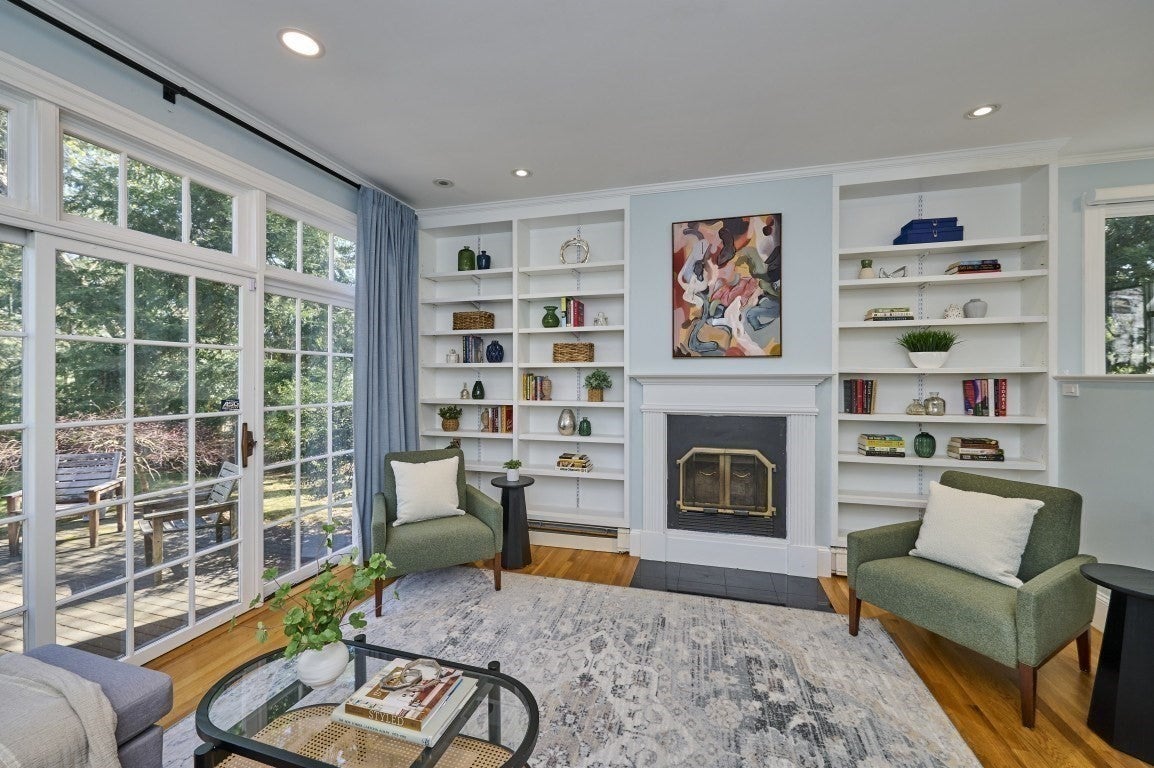 16 Harrison St