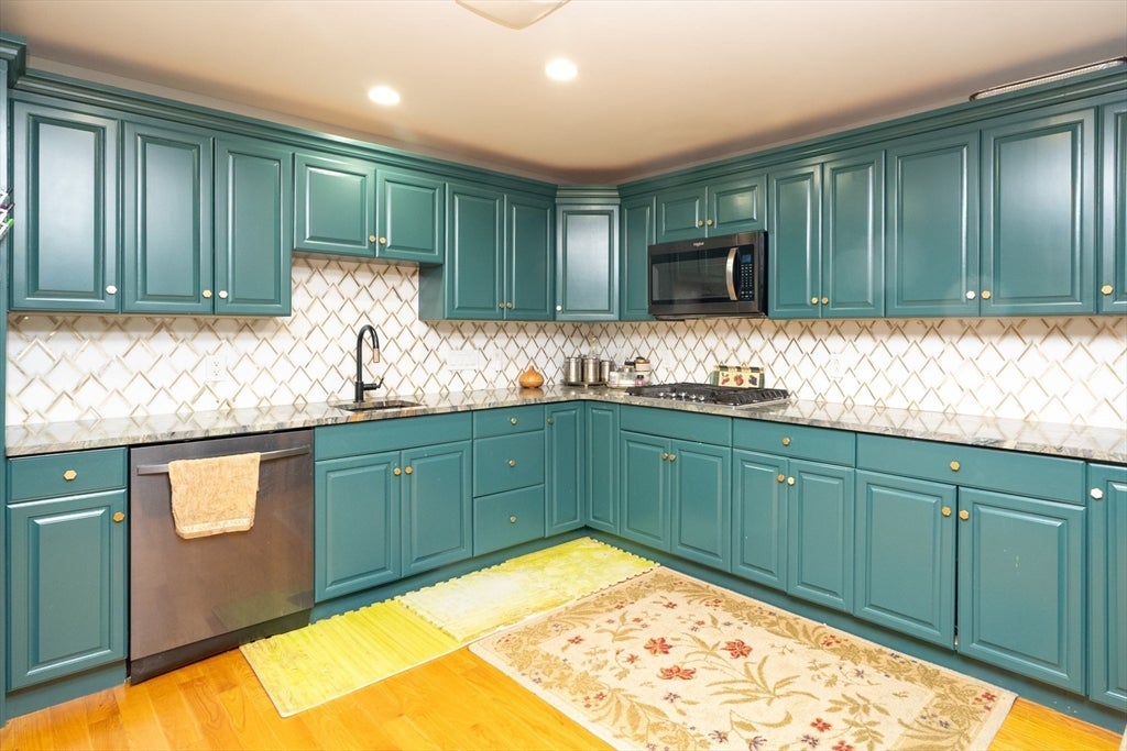 3 Jennison Cir, Natick, MA, 3 Jennison Cir, Natick, MA Photo #29