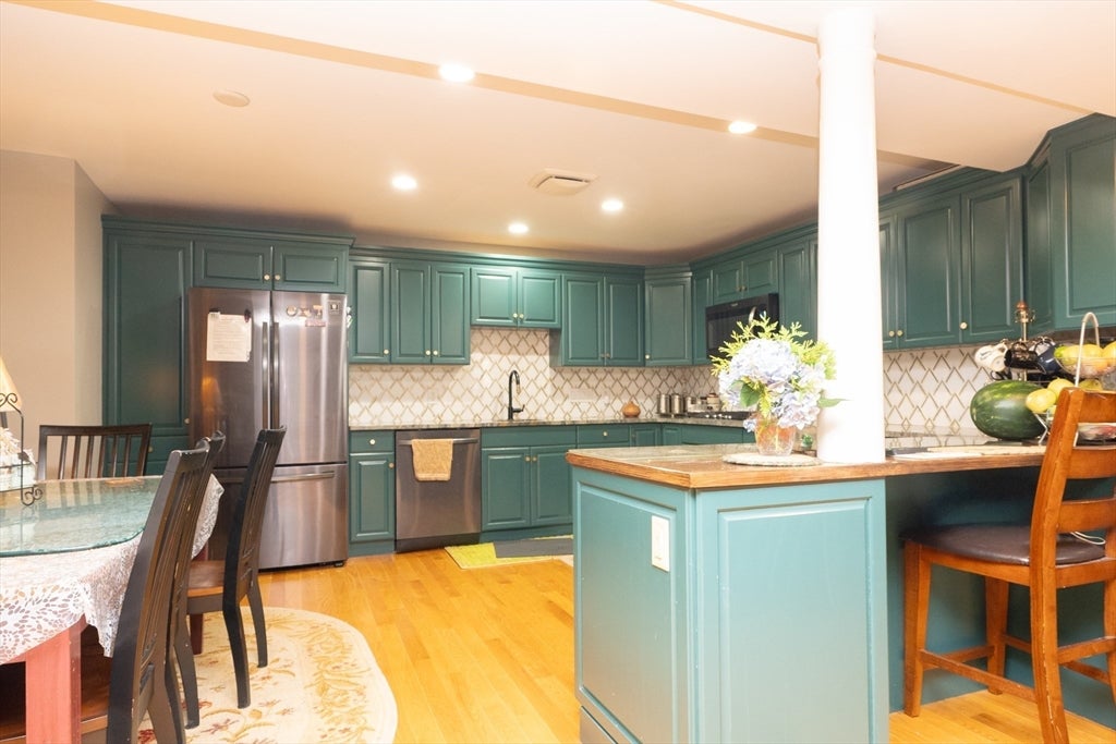 3 Jennison Cir, Natick, MA, 3 Jennison Cir, Natick, MA Photo #28