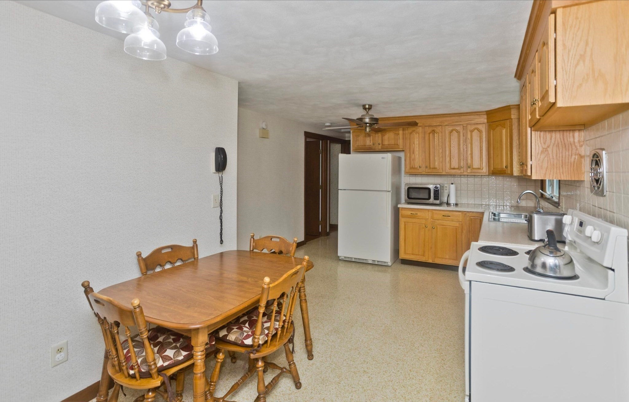 539 Dutchess St, Springfield, MA, 539 Dutchess St, Springfield, MA Photo #11
