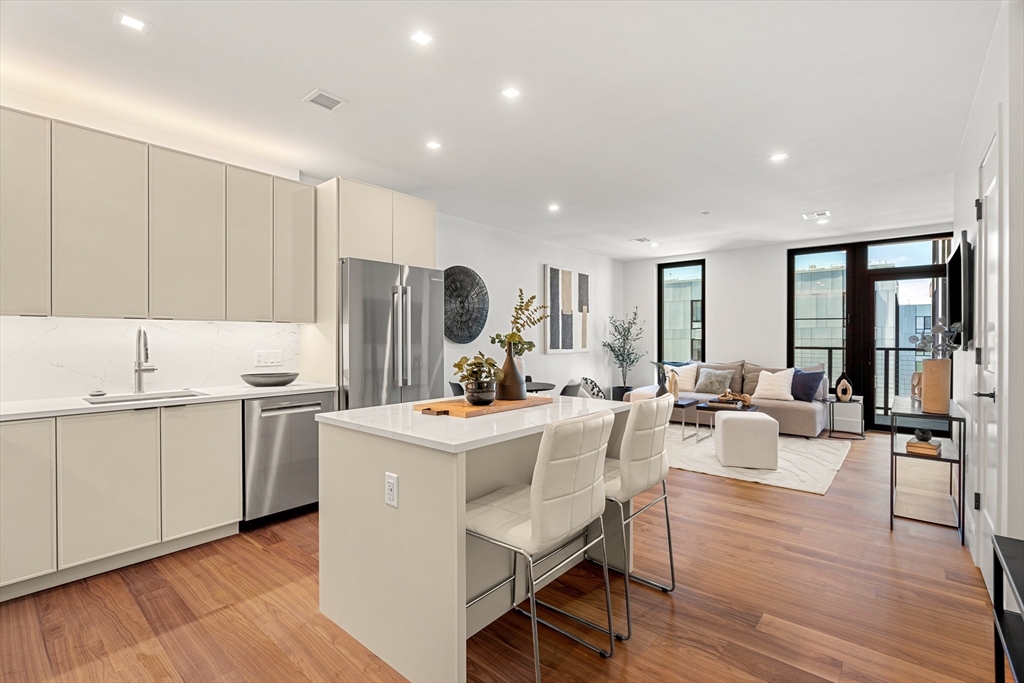 1515 Commonwealth Ave 615