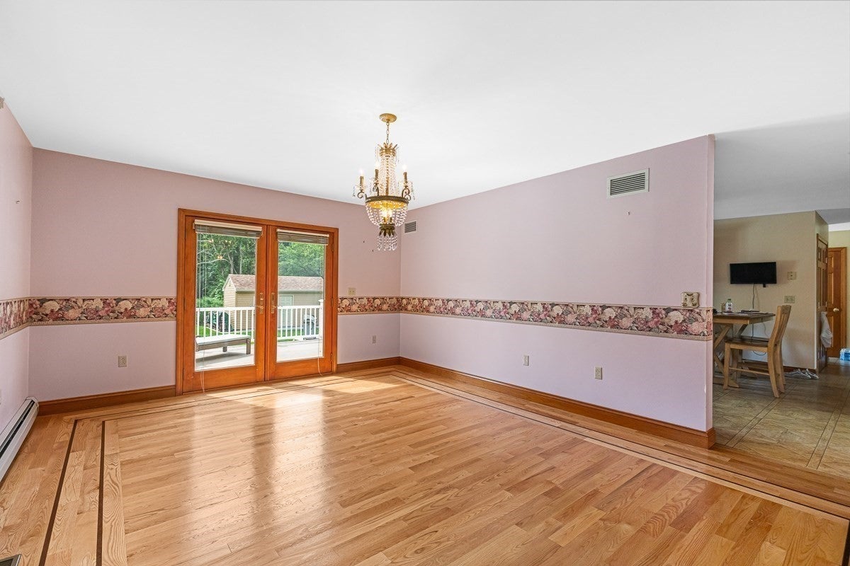 131 Elm Street, Seekonk, MA Photo #12