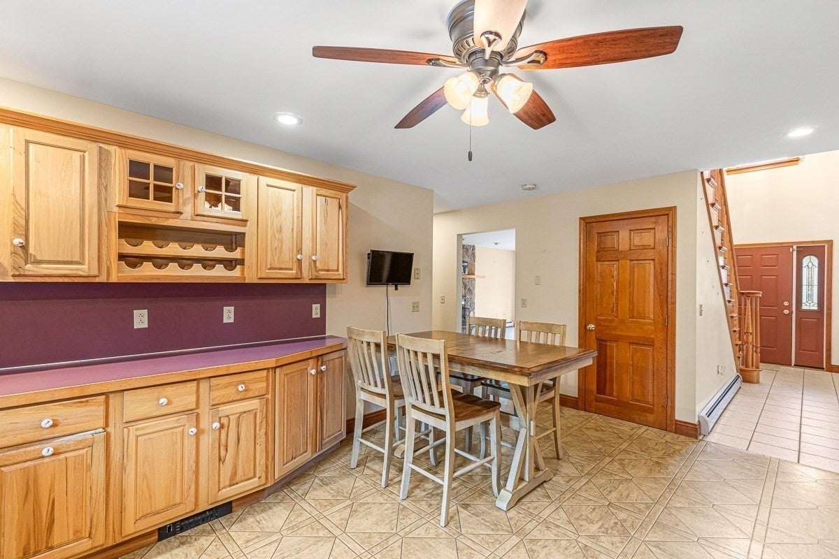 131 Elm Street, Seekonk, MA Photo #15