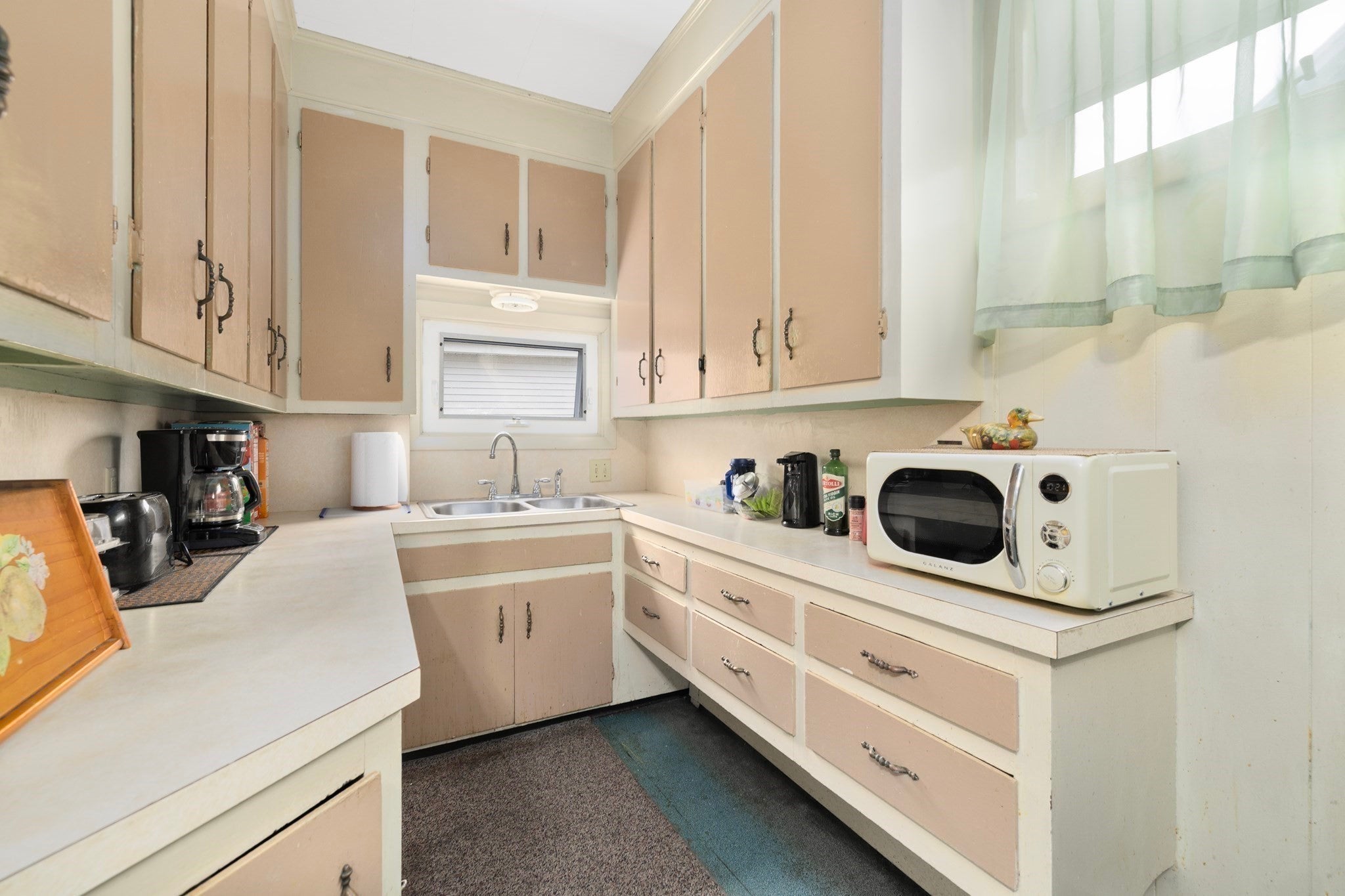 109 Barre Street, Fall River, MA, 109 Barre Street, Fall River, MA Photo #13