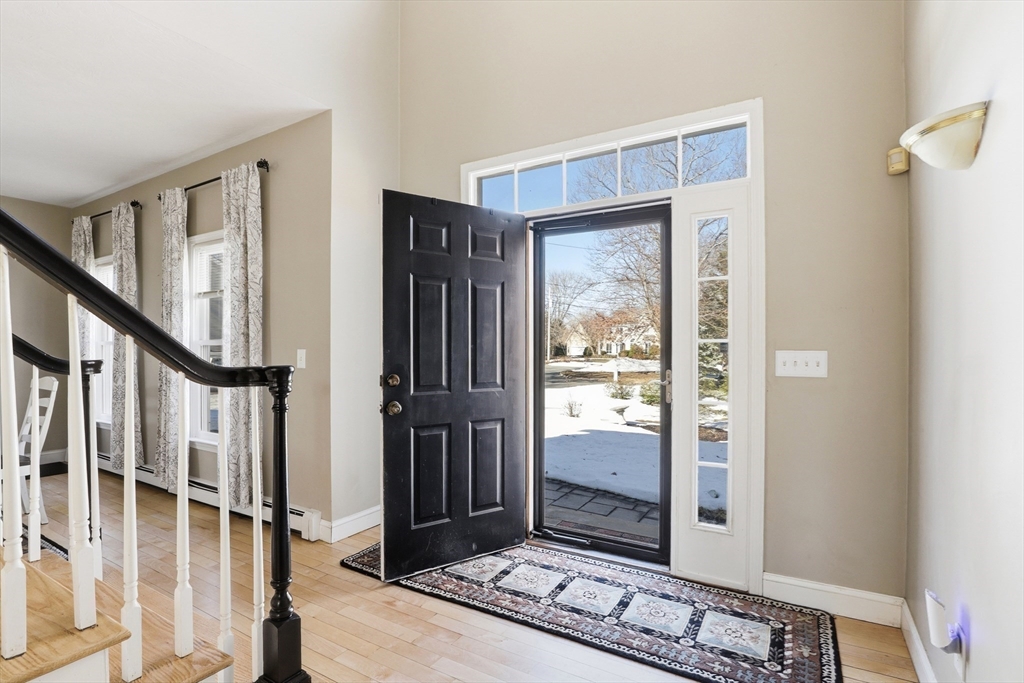 85 Cedar Crest Dr, Bridgewater, MA Photo #8