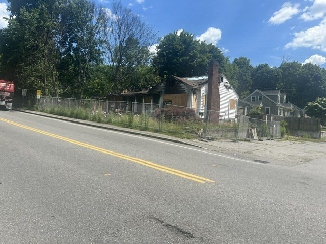 1315 Bridge Street