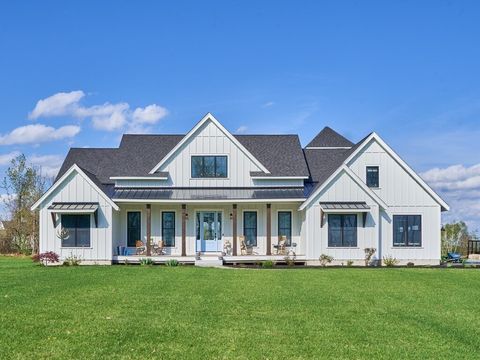 179 Justice Hill Rd Sterling MA 01564