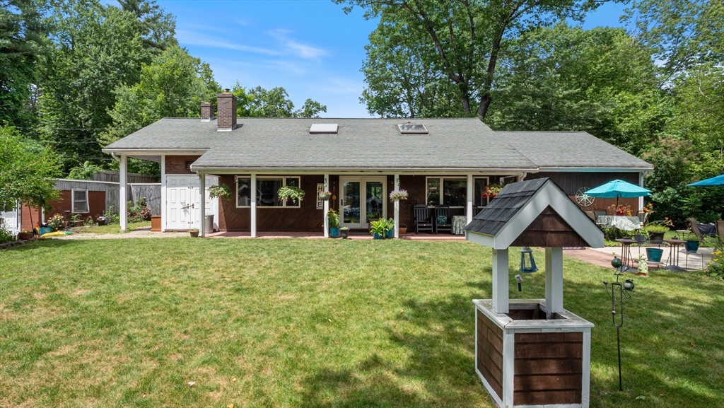 16 Sandy Cove Road