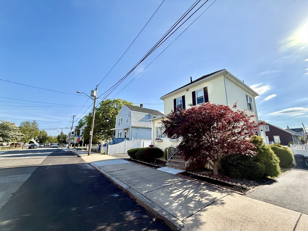 17 Cleveland St