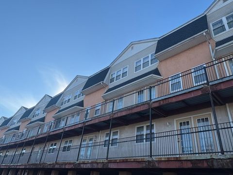 Photo of 223 Clinton Street #16, Brockton, MA 02302 (MLS # 73462352)