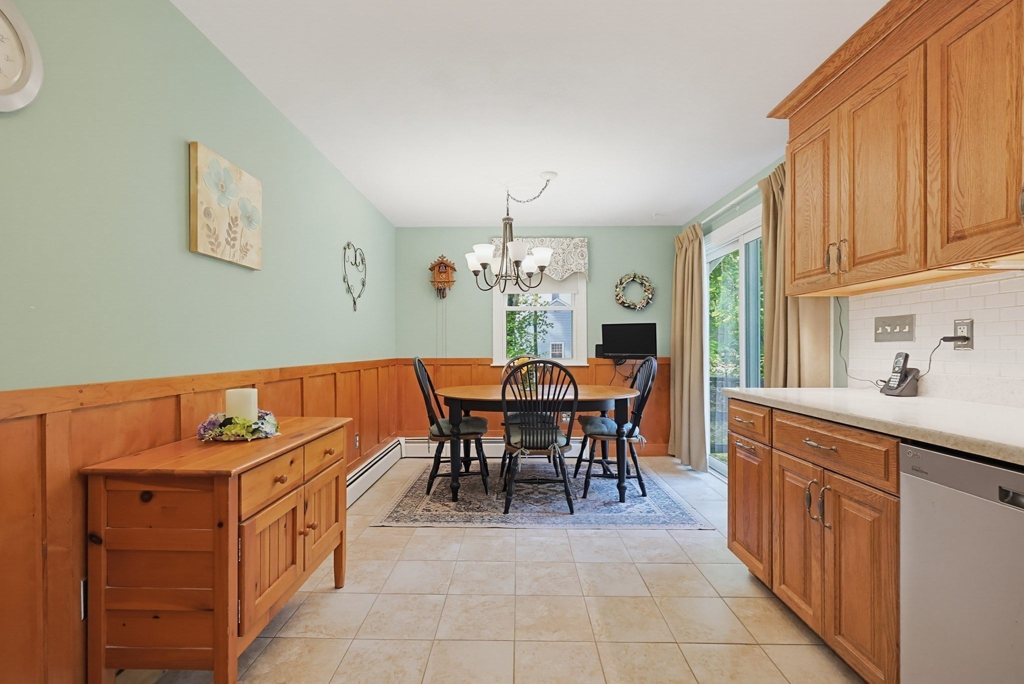 225 Oak ST, Franklin, MA, 225 Oak ST, Franklin, MA Photo #11