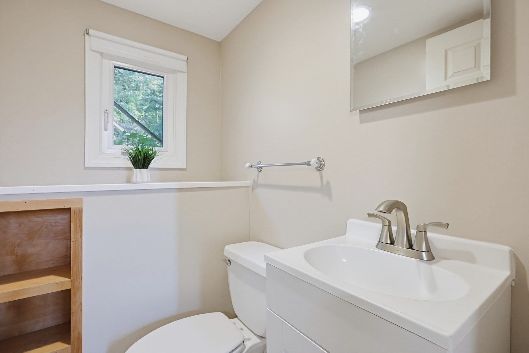 225 Oak ST, Franklin, MA, 225 Oak ST, Franklin, MA Photo #27